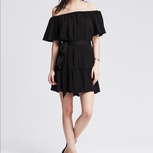 Ew banana republic size M